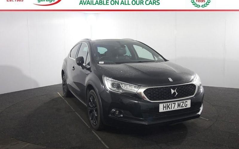 Used DS Automobiles DS4 120 HP (88 kW) 2017 Black Hatchback