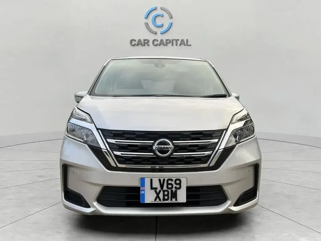 Used Nissan Serena Pure 150 HP (110 kW) 2019 Silver MPV