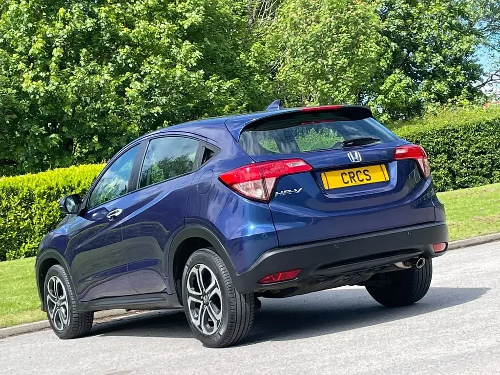 Used Honda HR-V SE 120 HP (88 kW) 2017 Blue SUV