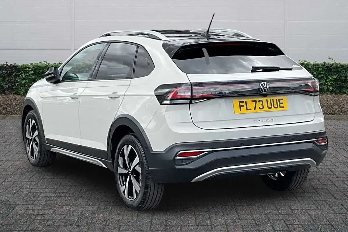 Used VW Taigo Style 110 HP (80 kW) 2023 Grey SUV