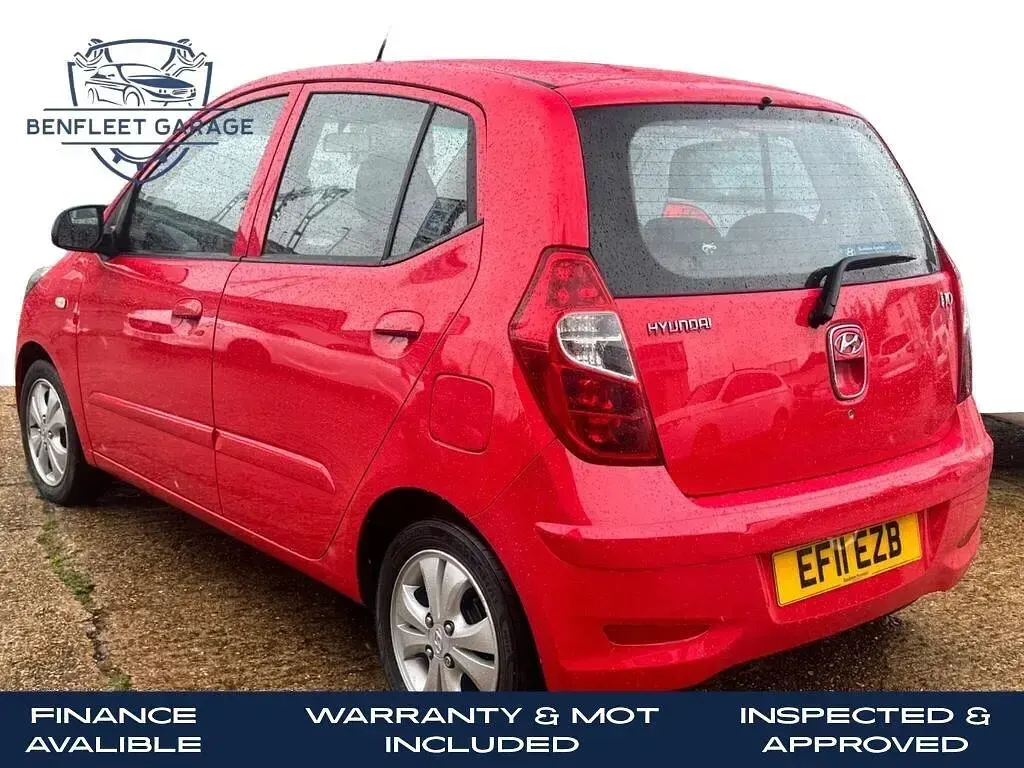 Used Hyundai i10 Active 86 HP (63 kW) 2011 Red Hatchback