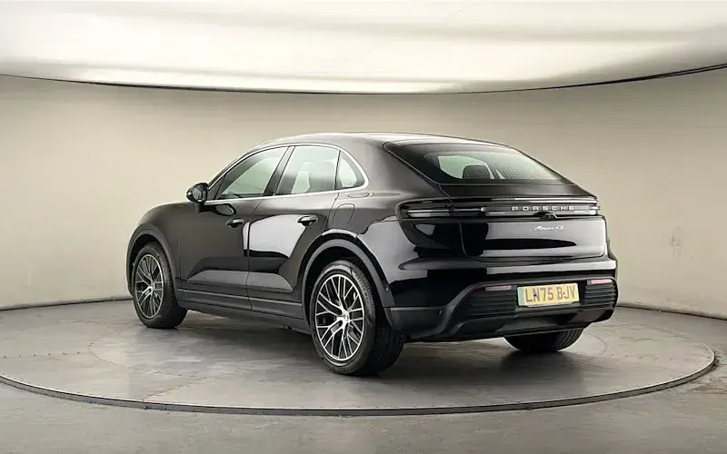 Used Porsche Macan Electric 380 kW (517 HP) 2025 Black SUV