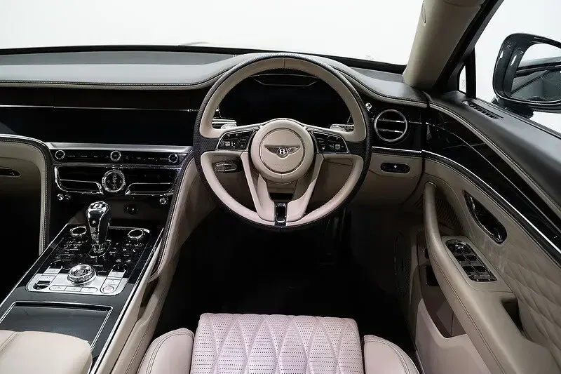 Used Bentley Flying Spur 635 HP (467 kW) 2020 Grey Sedan