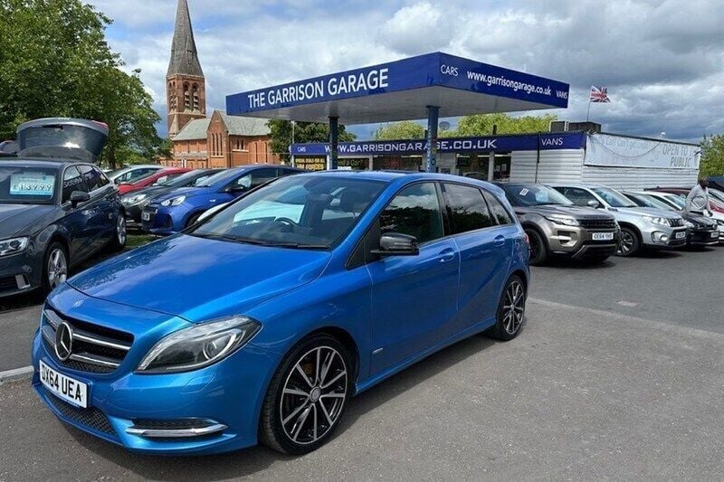 Blue Used 2014 Mercedes B180 MPV | £5,999 (A bit pricey) - Image 1/1