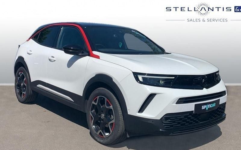 White Used 2022 Vauxhall Mokka SRi SUV | £16,002 (Fair price) - Image 1/4