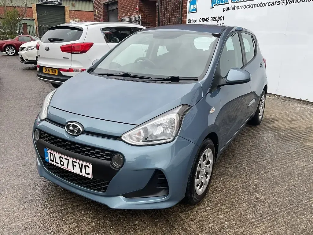 Używany Hyundai i10 SE 87 KM (63 kW) 2018 Niebieski Hatchback