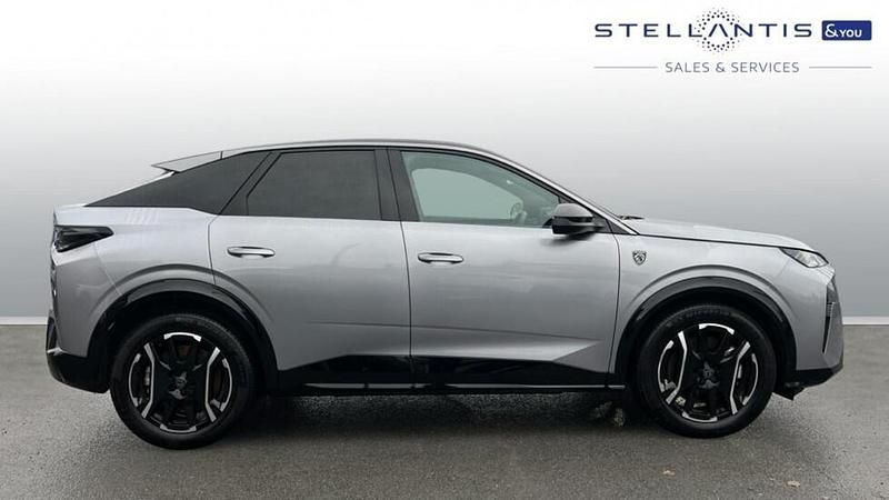 Grey Used 2025 Peugeot e-3008 GT SUV | £25,501 (Fair price) - Image 1/3