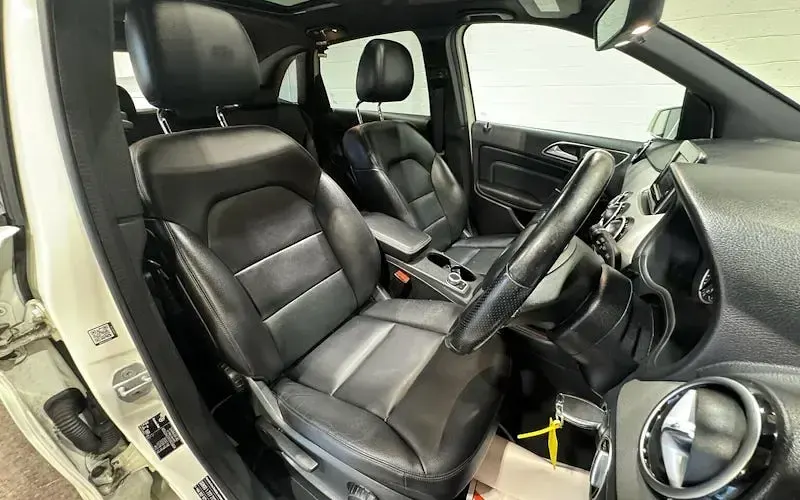 Used Mercedes B180 109 HP (80 kW) 2013 Hatchback