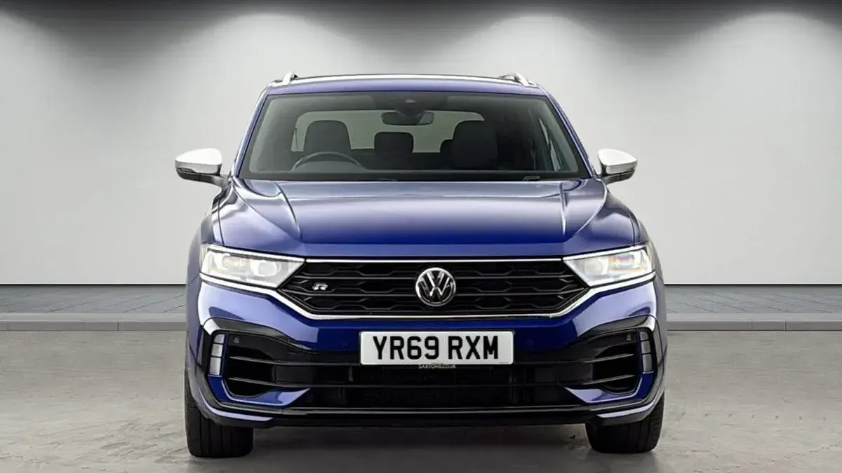 Used VW T-Roc R 300 HP (220 kW) 2019 Lapiz blue metallic/lapiz blue metallic SUV