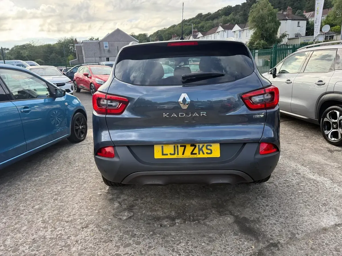 Used Renault Kadjar Signature S 110 HP (80 kW) 2017 Grey SUV