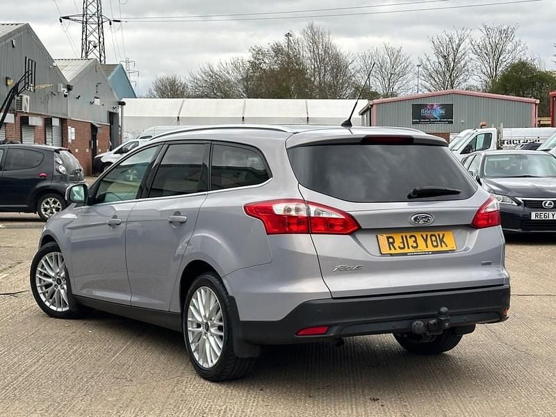 Used Ford Focus Zetec 2013 Silver Estate