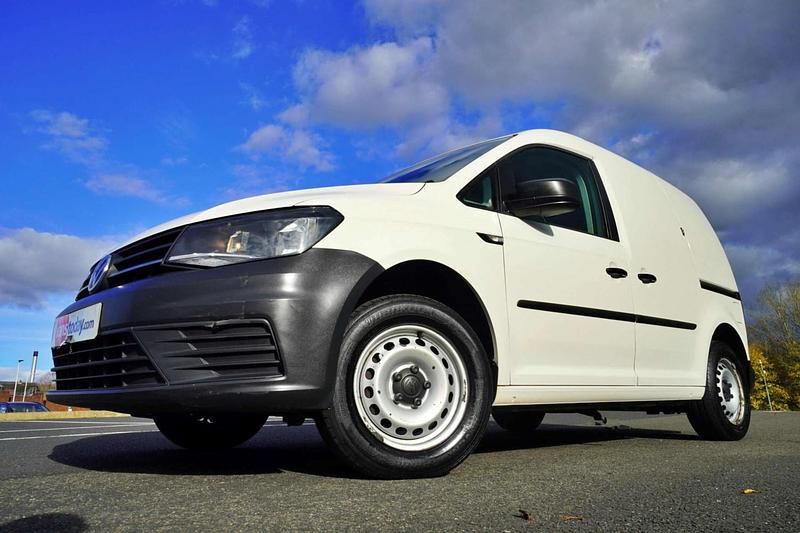 Used VW Caddy Startline 190 HP (139 kW) 2017 White MPV
