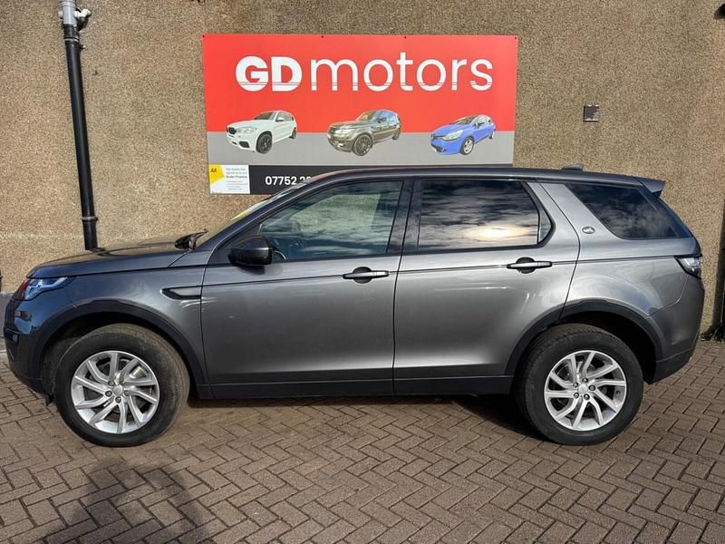 Second-hand Land Rover Discovery Sport SE 180 CP (132 kW) 2017 Gri SUV