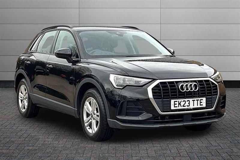 Used Audi Q3 Design 150 HP (110 kW) 2023 Black SUV