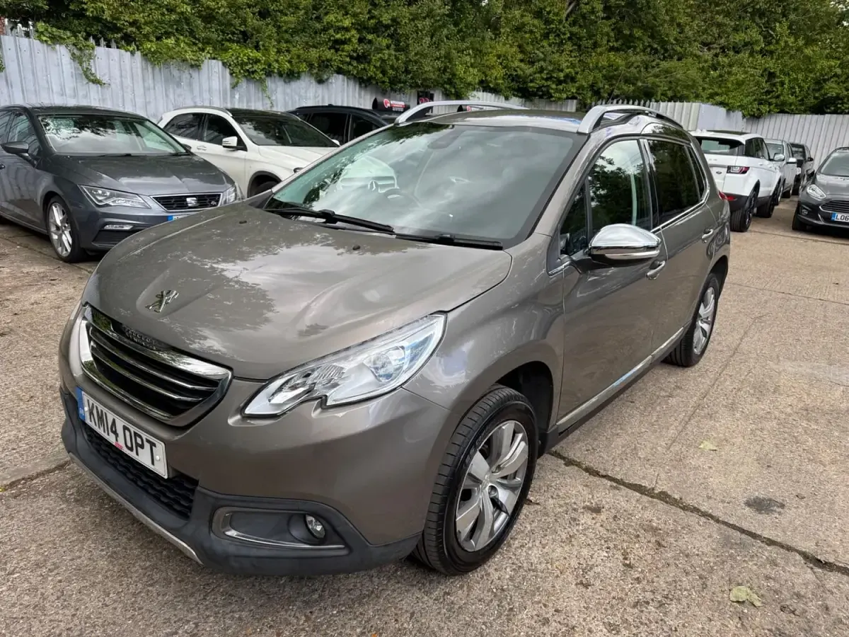 Used Peugeot 2008 Allure 92 HP (67 kW) 2014 Grey SUV