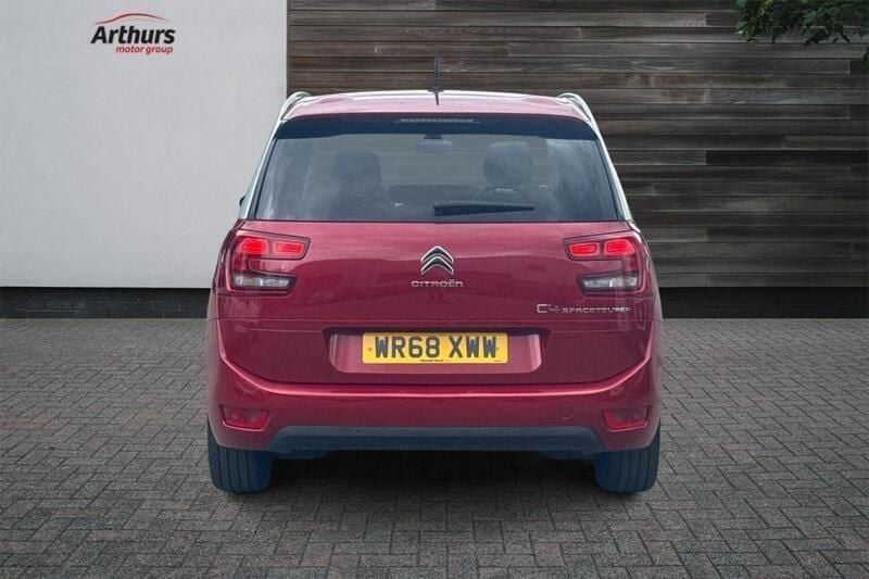Red Used 2019 Citroën C4 SpaceTourer Feel MPV | £10,995 (Good price) - Image 1/4