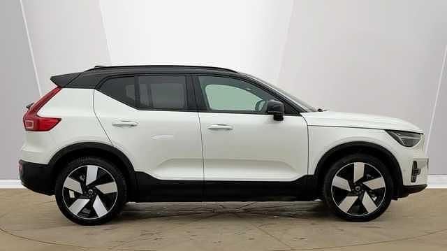 Used Volvo EX40 Ultra 295 kW (402 HP) 2025 SUV