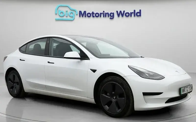 Used Tesla Model 3 RWD 222 kW (302 HP) 2022 Sedan