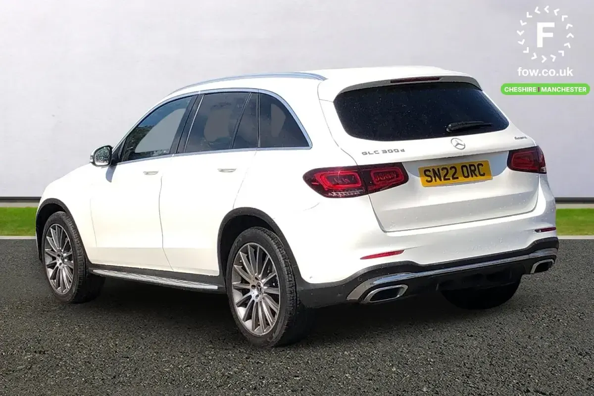 Used Mercedes GLC300 AMG line 245 HP (180 kW) 2022 White SUV