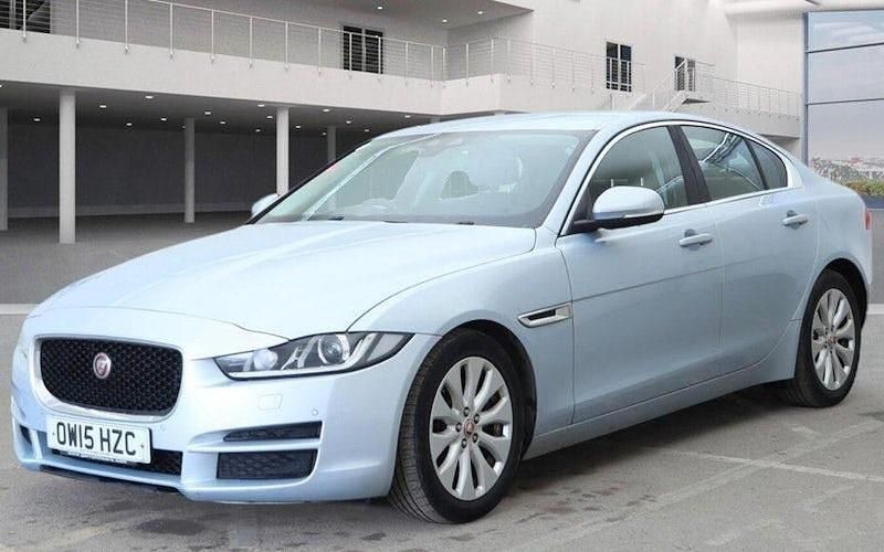 Used Jaguar XE Portfolio 163 HP (119 kW) 2019 Sedan