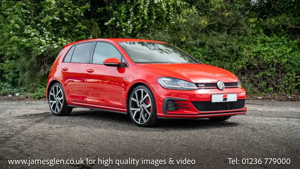 Używany VW Golf VII GTI 2018 Czerwony Hatchback