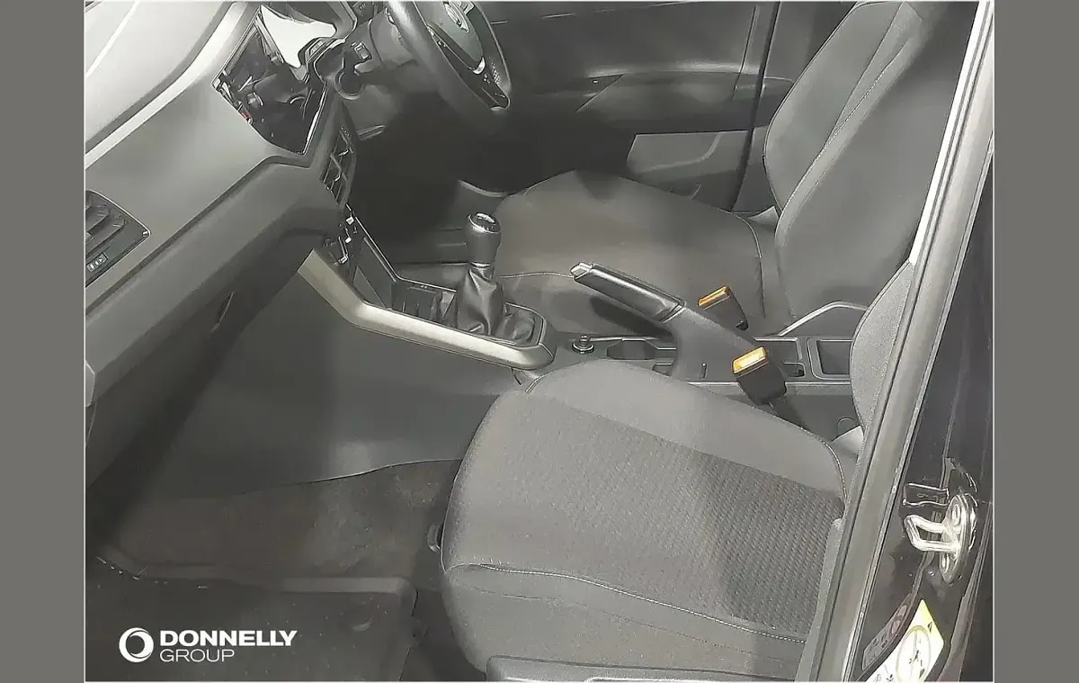 Used VW Polo SE 95 HP (69 kW) 2019 Black Hatchback