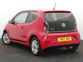 Used VW up! Beats 60 HP (44 kW) 2017 Red Hatchback