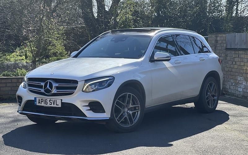 Used Mercedes GLC220 AMG Line Premium 170 HP (125 kW) 2018 Estate