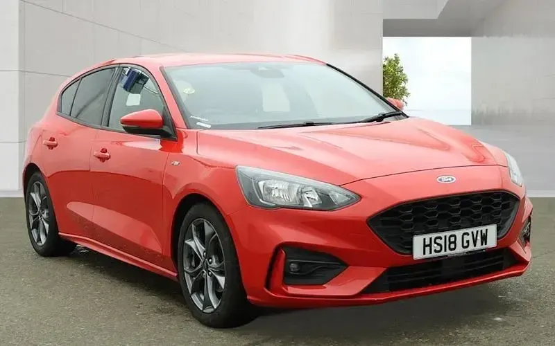 Used Ford Focus ST-Line 125 HP (91 kW) 2020 Hatchback