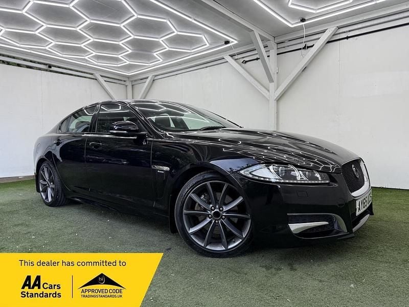 Second-hand Jaguar XF R-Sport 200 CP (147 kW) 2015 Negru Berlinǎ