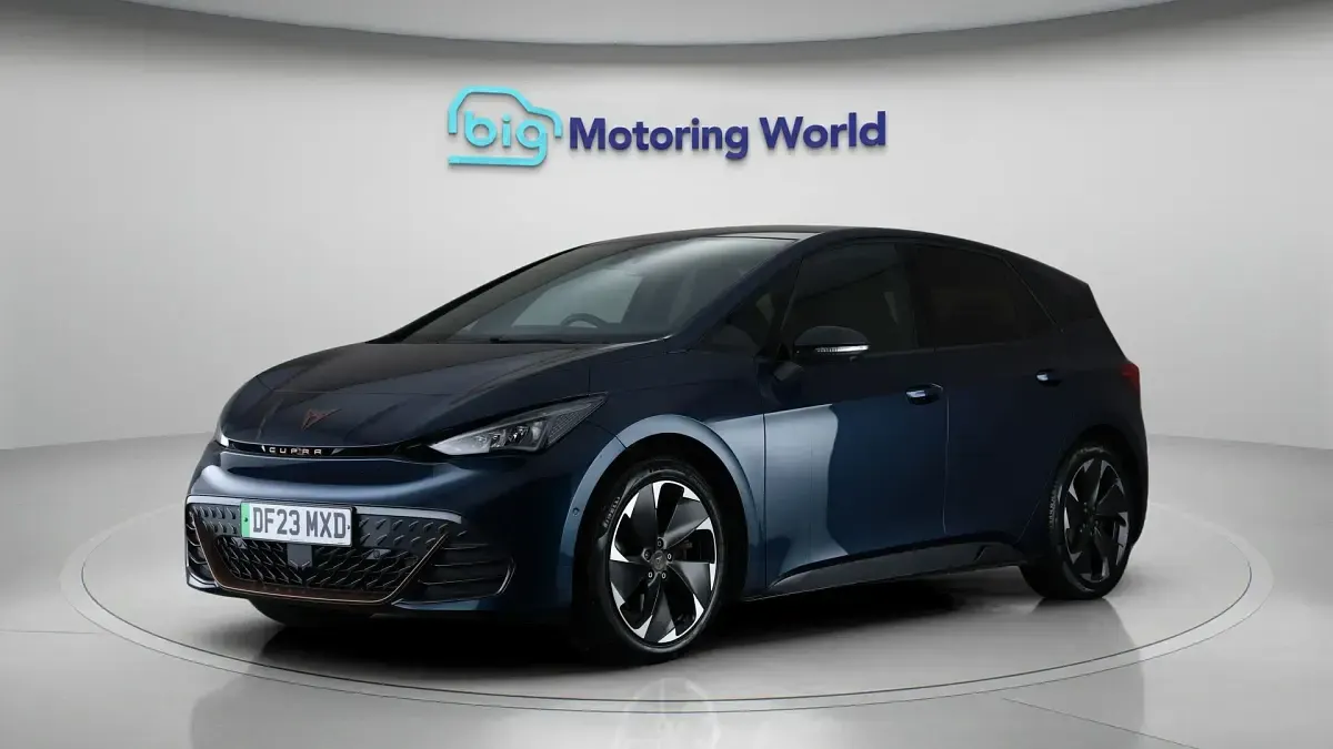 Used Cupra Born e-Boost 169 kW (230 HP) 2023 Blue Hatchback