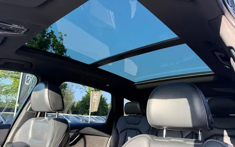 Used Audi SQ7 Comfort 435 HP (319 kW) 2017 Black SUV