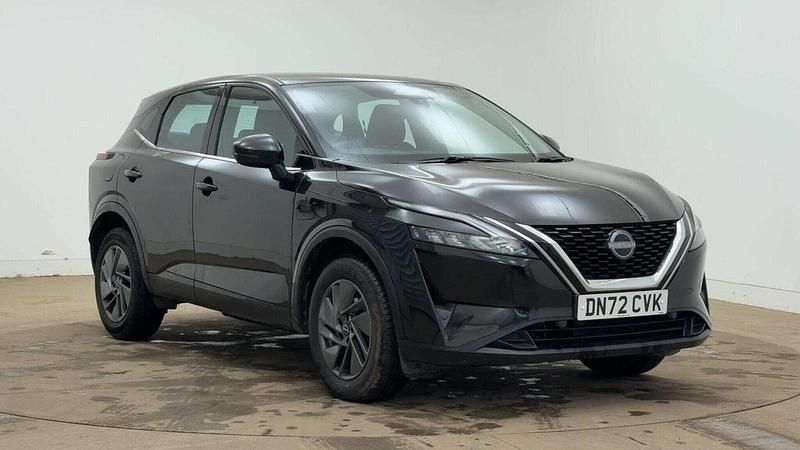 Black Used 2022 Nissan Qashqai Acenta Premium SUV | £15,150 (Good price) - Image 1/4