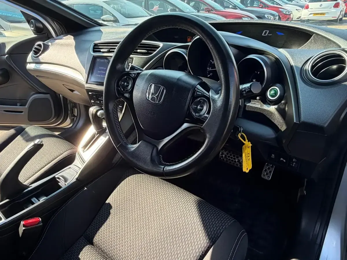 Used Honda Civic Sport 2015 Silver Hatchback