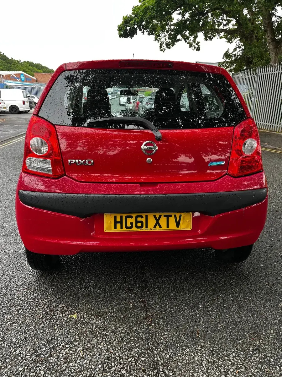 Used Nissan Pixo N-TEC 68 HP (50 kW) 2012 Red Hatchback