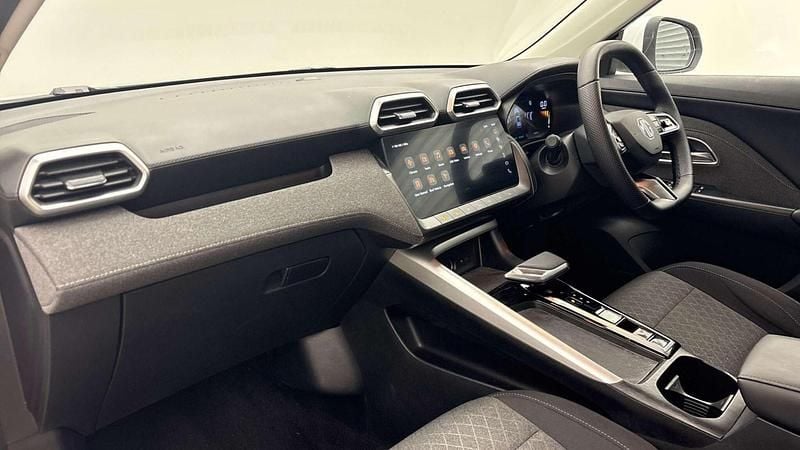 Used MG ZS SE 196 HP (144 kW) 2025 White SUV