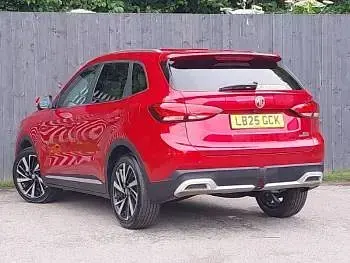 Used MG ZS Trophy 196 HP (144 kW) 2025 Red SUV