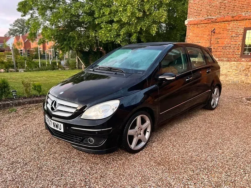 Used Mercedes B180 SE 2008 Black MPV