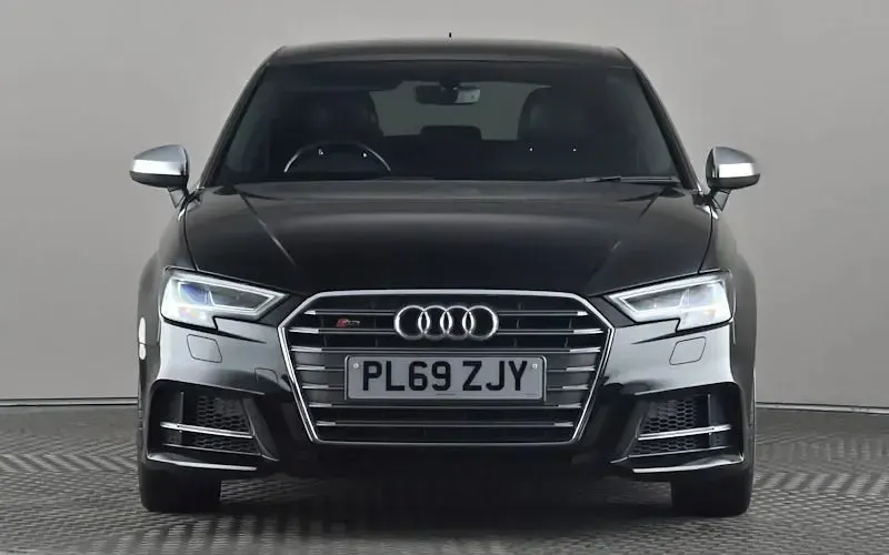 Used Audi S3 Sportback Performance 300 HP (220 kW) 2019 Black Hatchback