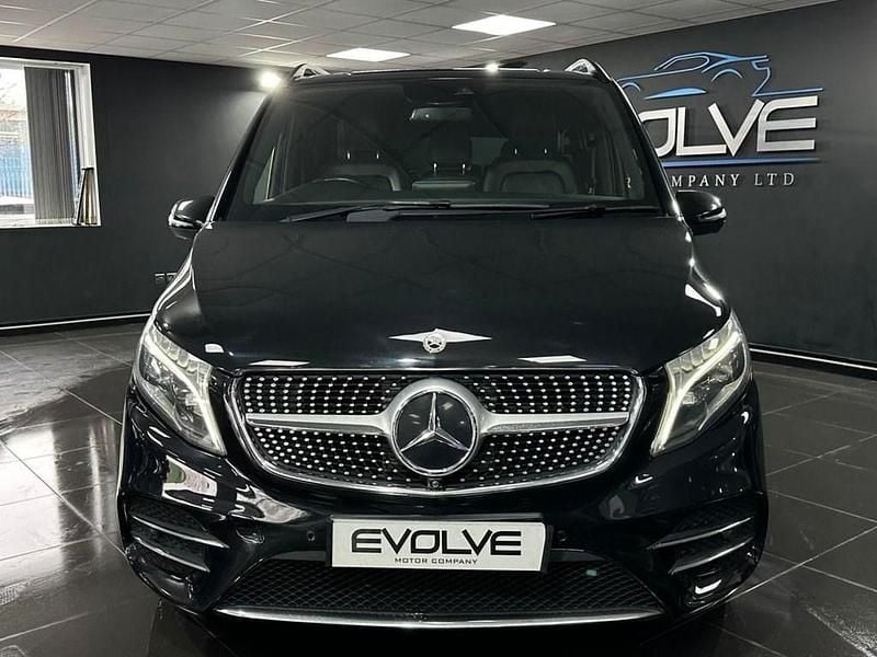 Used Mercedes V220 AMG line 163 HP (119 kW) 2020 Black MPV