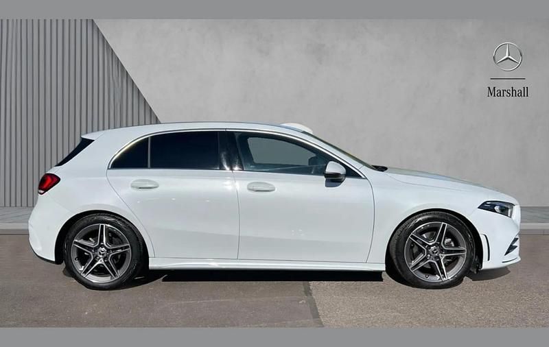 Used Mercedes A180 Executive 134 HP (98 kW) 2021 White Hatchback