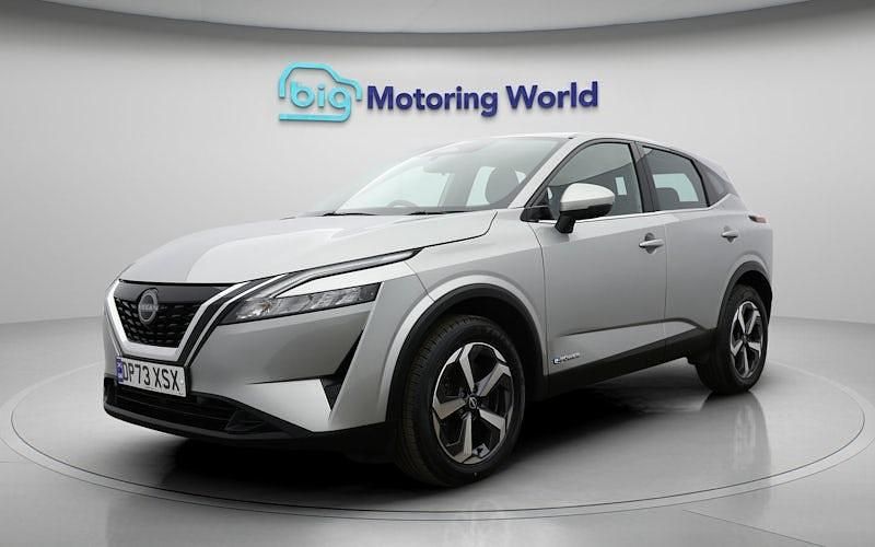 Used Nissan Qashqai Acenta Premium 190 HP (139 kW) 2023 Silver SUV