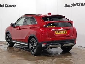 Used Mitsubishi Eclipse 163 HP (119 kW) 2018 Red Hatchback