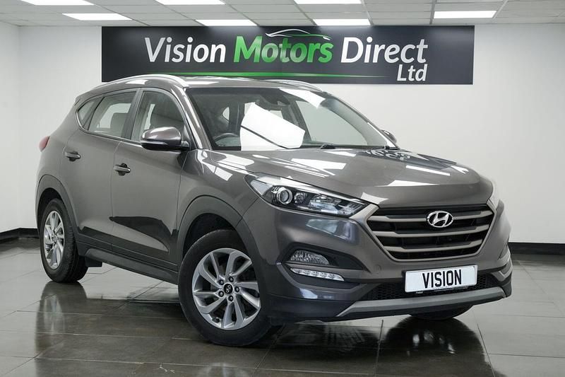 Grey Used 2017 Hyundai Tucson SE SUV | £6,470 (Fair price) - Image 1/3
