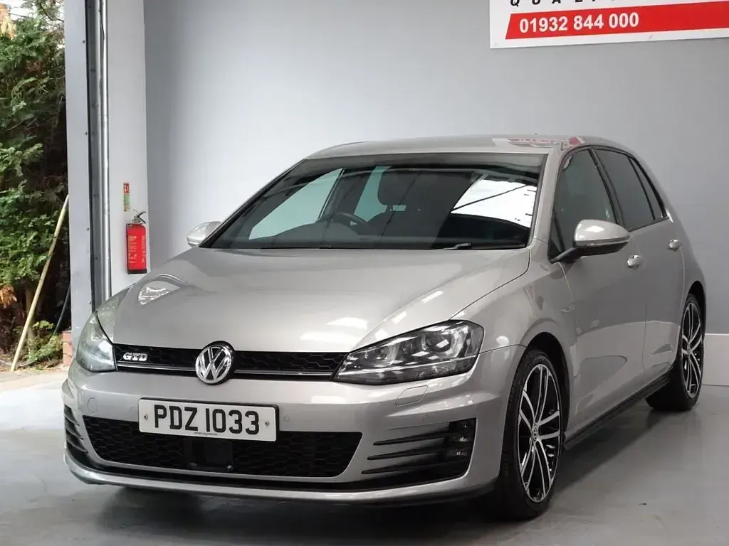 Used VW Golf VII GTD 184 HP (135 kW) 2017 Silver Hatchback