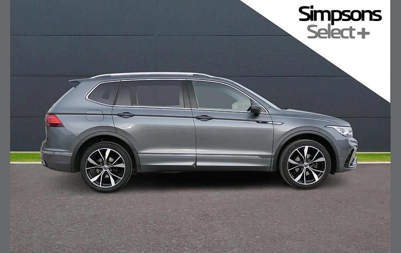 Used VW Tiguan Allspace Elegance 150 HP (110 kW) 2022 Grey SUV