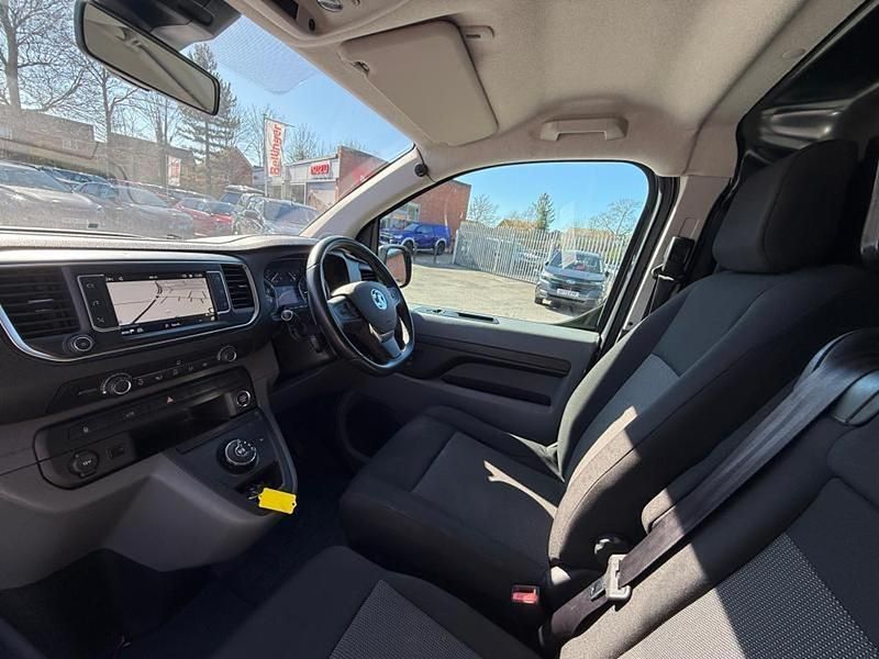 Used Vauxhall Vivaro Elite 143 HP (105 kW) 2022 Grey MPV