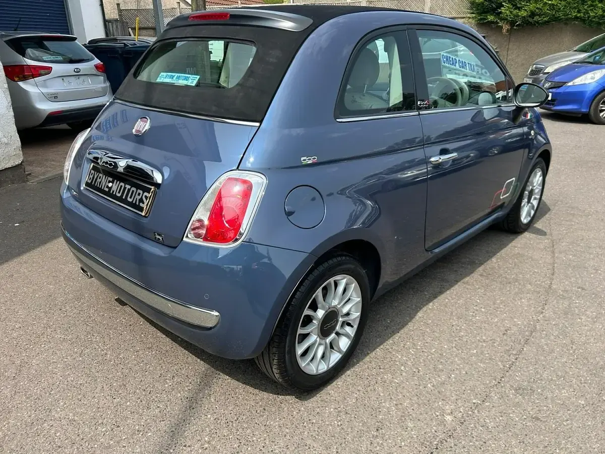 Used Fiat 500 Lounge 85 HP (62 kW) 2014 Blue Cabriolet
