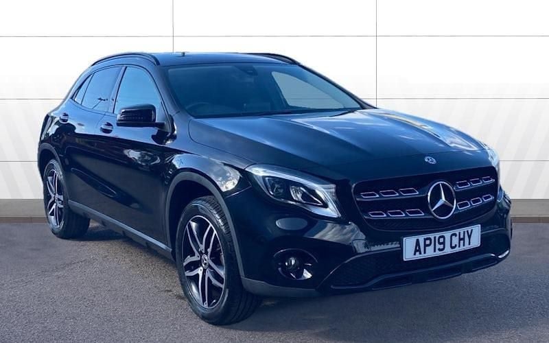 Used 2020 Mercedes GLA180 Urban SUV | £15,500 (Super price) - Image 1/4