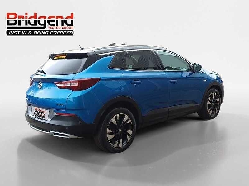 Used Vauxhall Grandland X Design Edition 2019 Blue SUV